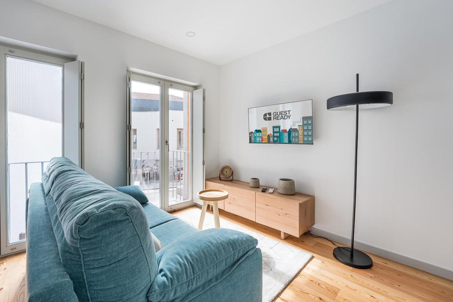 Guestready - Downtown Refuge With Private Parking Apartment Porto Luaran gambar